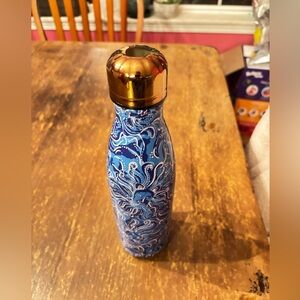 Swell Lilly Pulitzer Blue/pink and Gold Patterned Thermos 17oz NWT